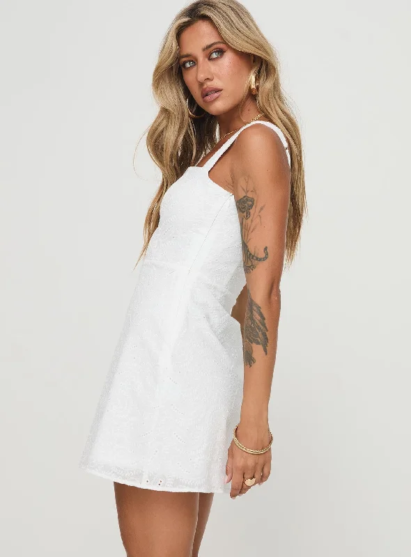 Elestren Mini Dress White