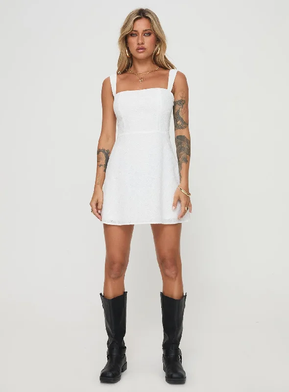 Elestren Mini Dress White