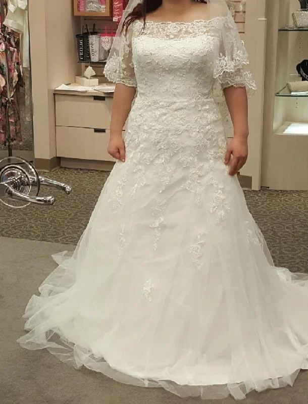 David's Bridal WG3734