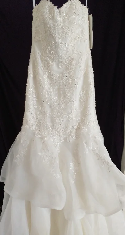 David's Bridal WG3760