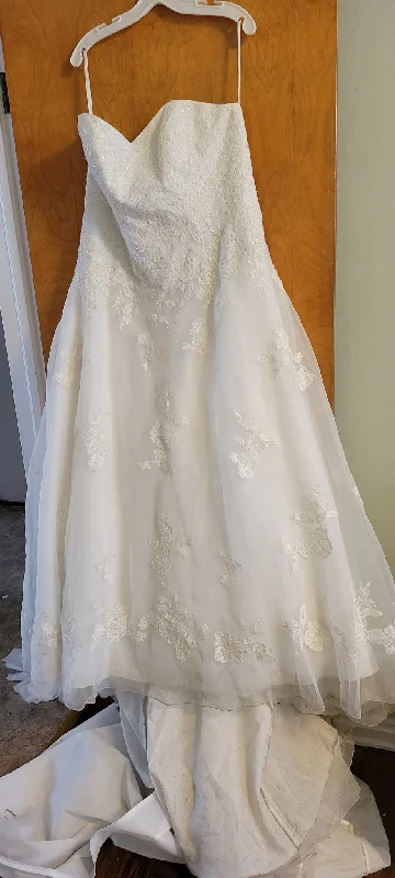 David's Bridal WG3837