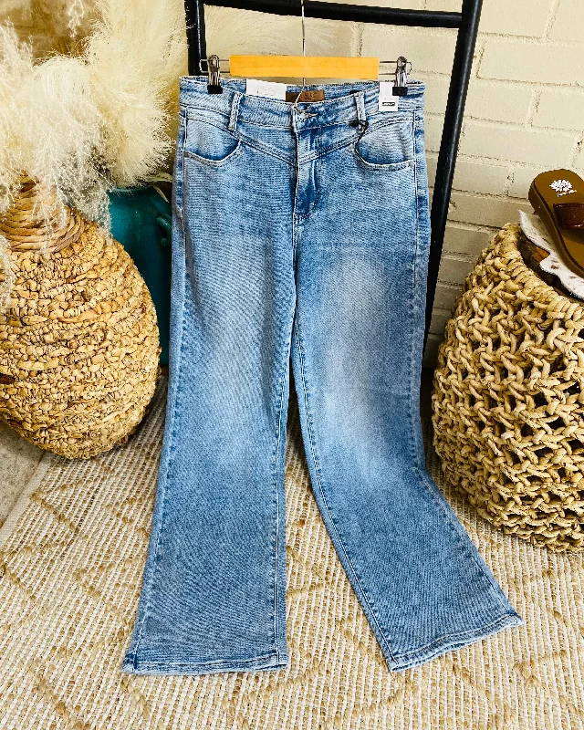 Iris High Rise Retro Jean