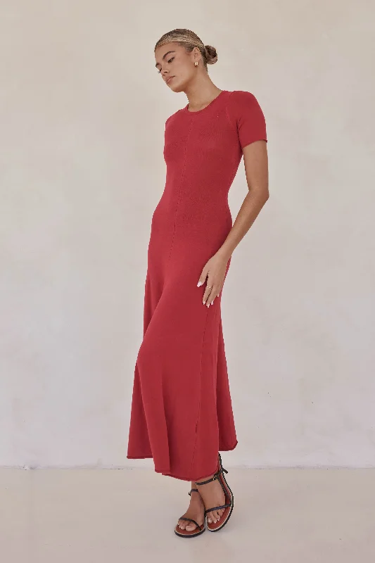 Primrose Knit Maxi Dress (Red)