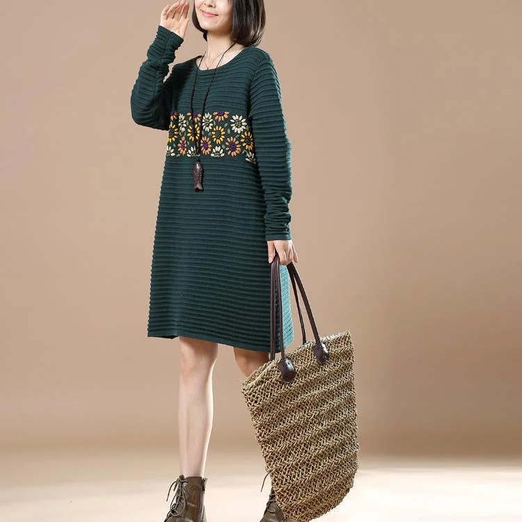 Green sweaters daisy embroidery knit dress