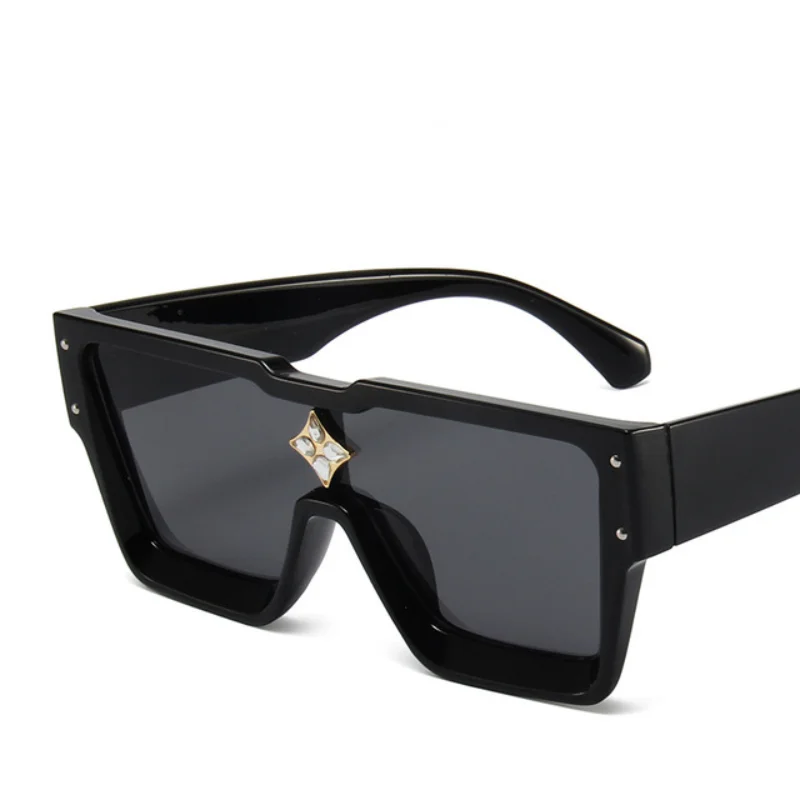 Noble Navigators Sunnies