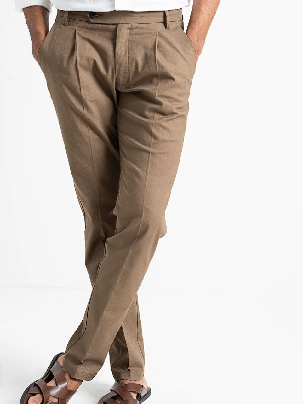 BROWN PLEATED PANTS